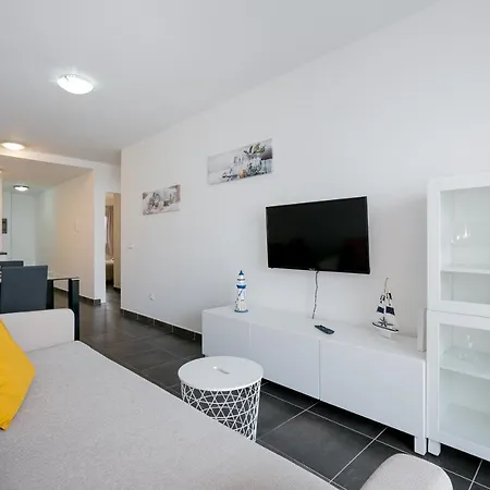 Cristianos Center Iv Appartement