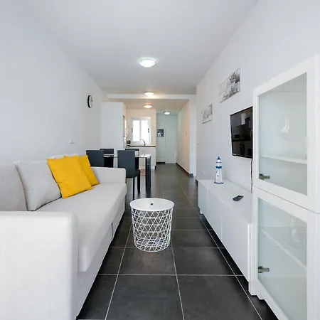 Cristianos Center Iv Appartement *